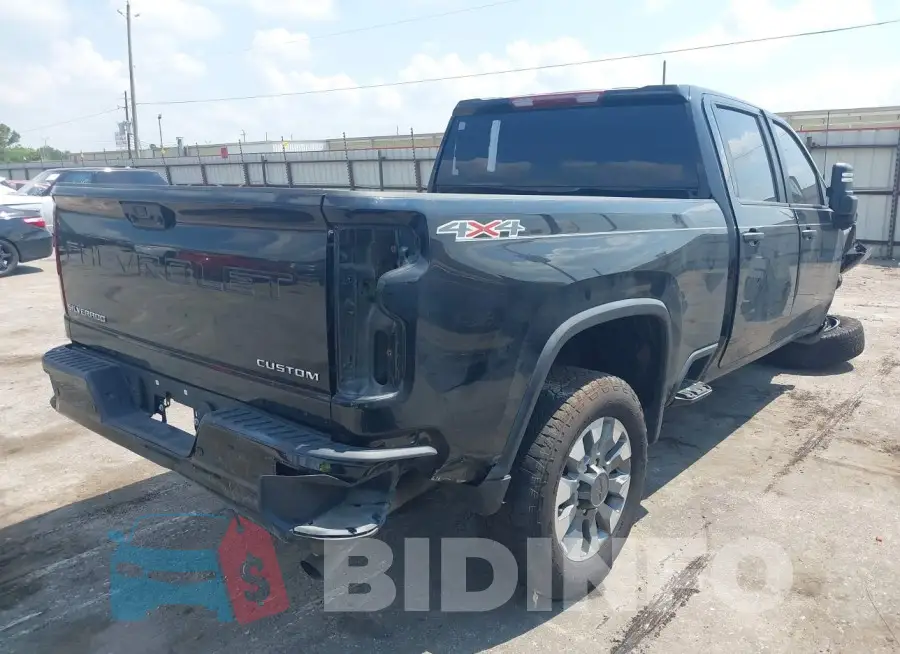 2GC4YME7XR1125872 Photo# 4