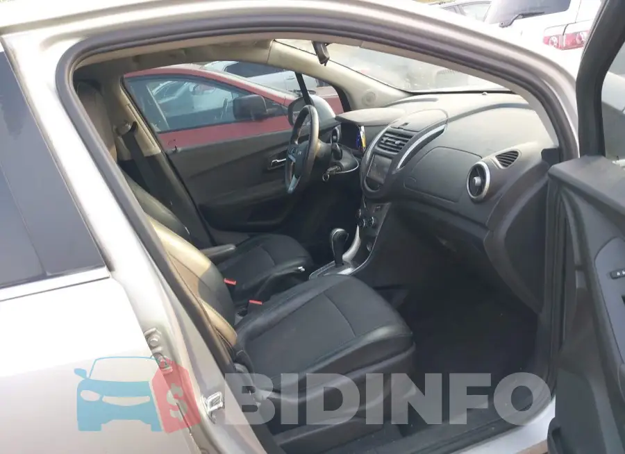 3GNCJPSB2GL259143 Photo# 5