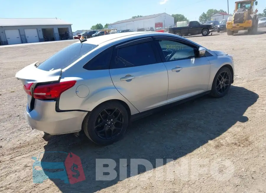 1FADP3F22GL358755 Photo# 4