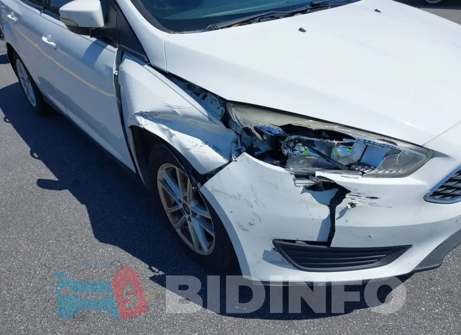 1FADP3F28GL216362 Photo# 6
