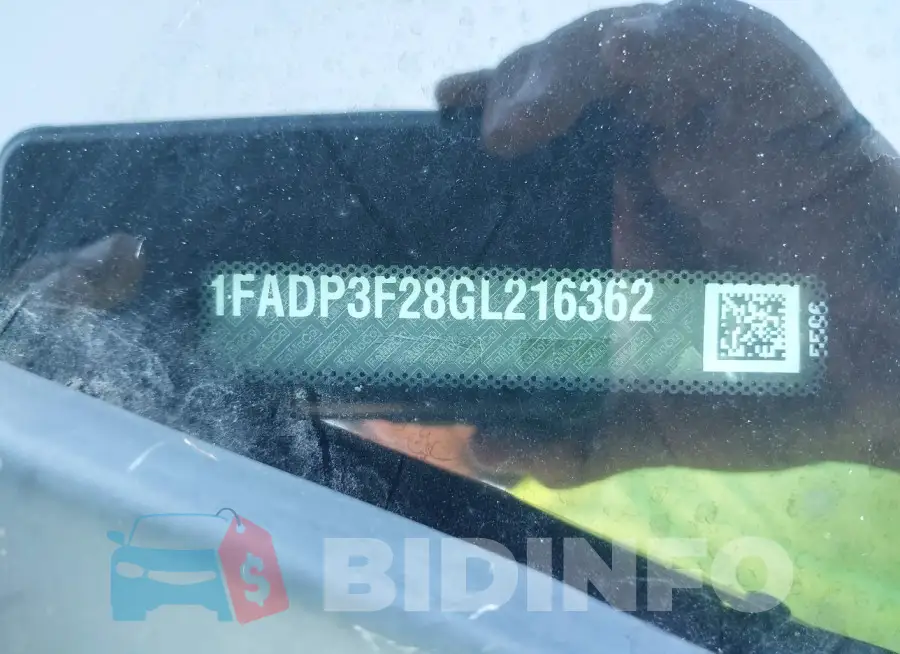 1FADP3F28GL216362 Photo# 9