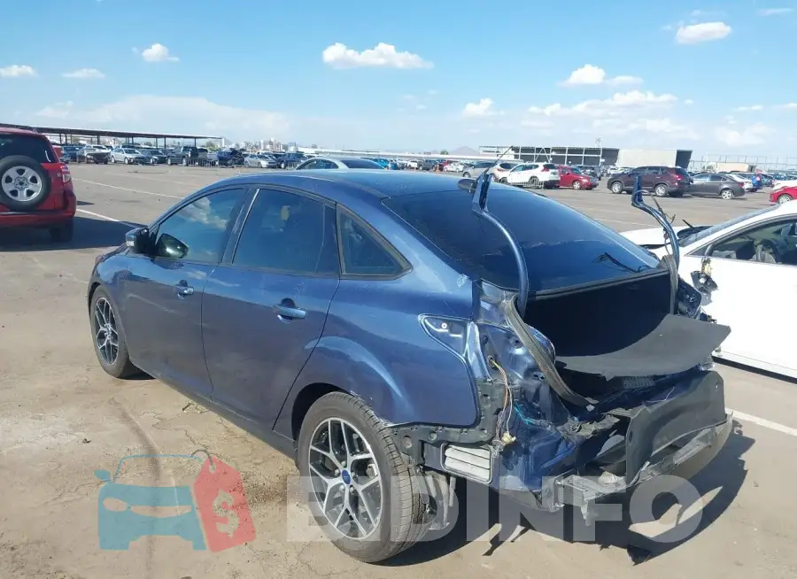 1FADP3H2XJL217517 Photo# 3