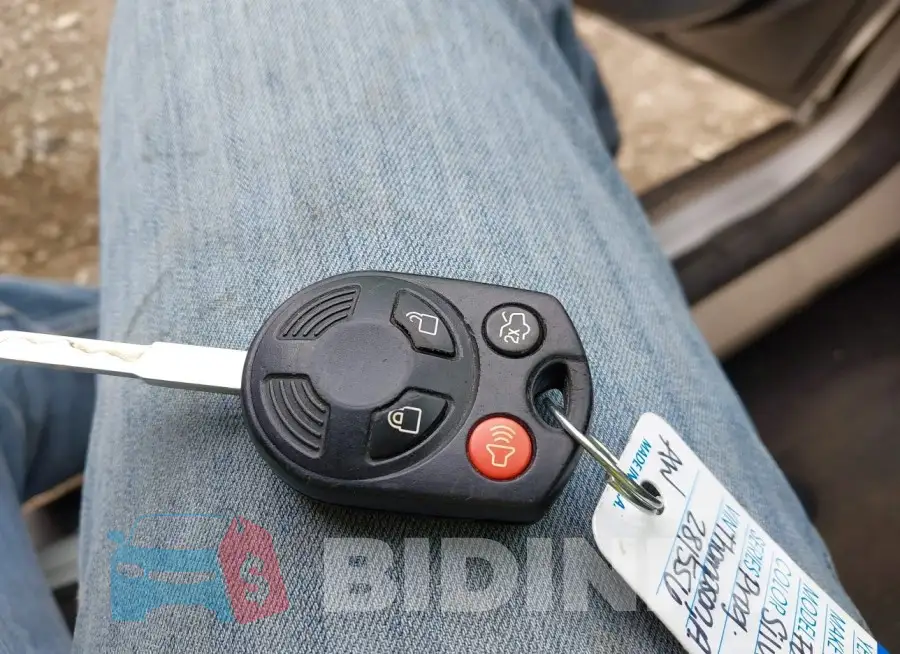 1FADP3K28GL281556 Photo# 11