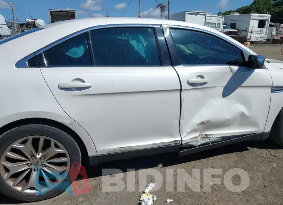 1FAHP2F86EG107744 Photo# 6