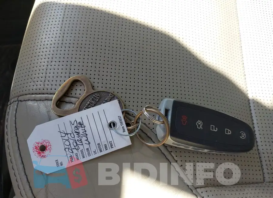 1FAHP2F86EG107744 Photo# 11