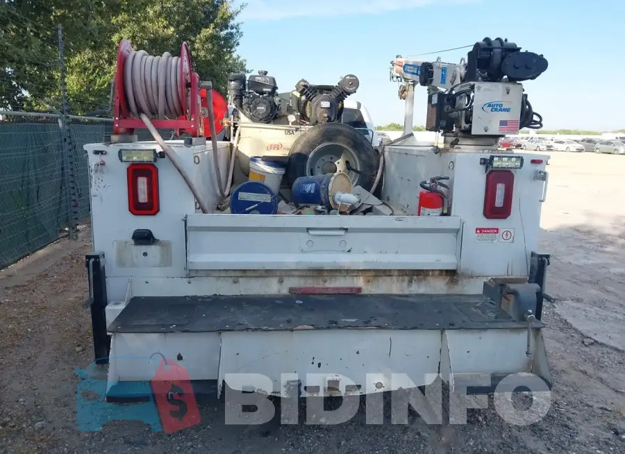 1FD8W3HT2KEG78221 Photo# 19