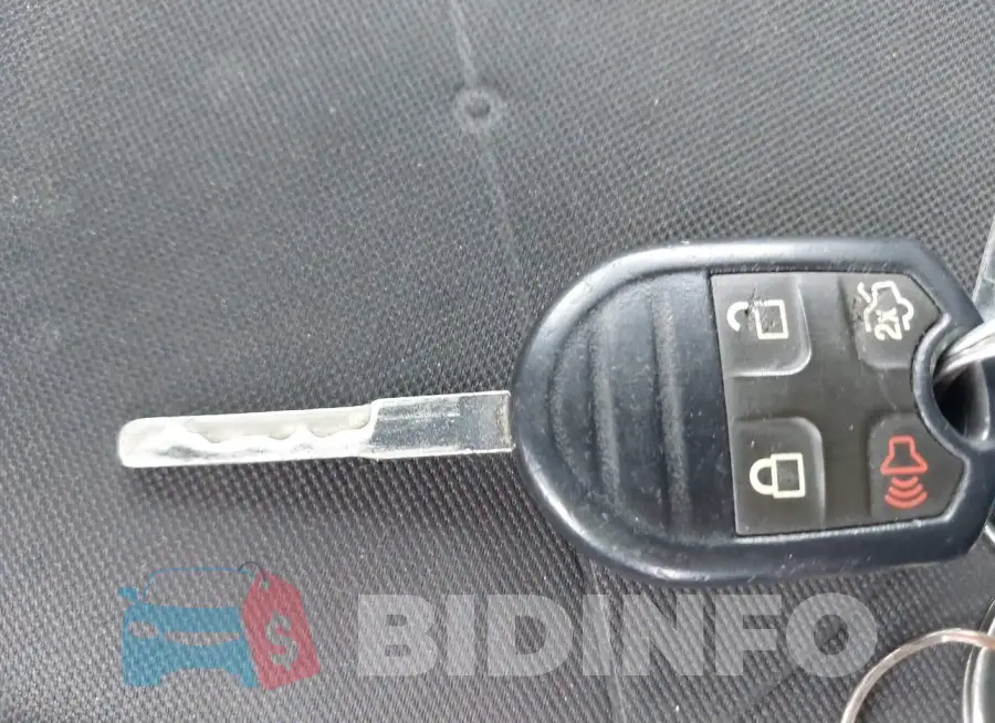 3FADP4BJ8JM101687 Photo# 11
