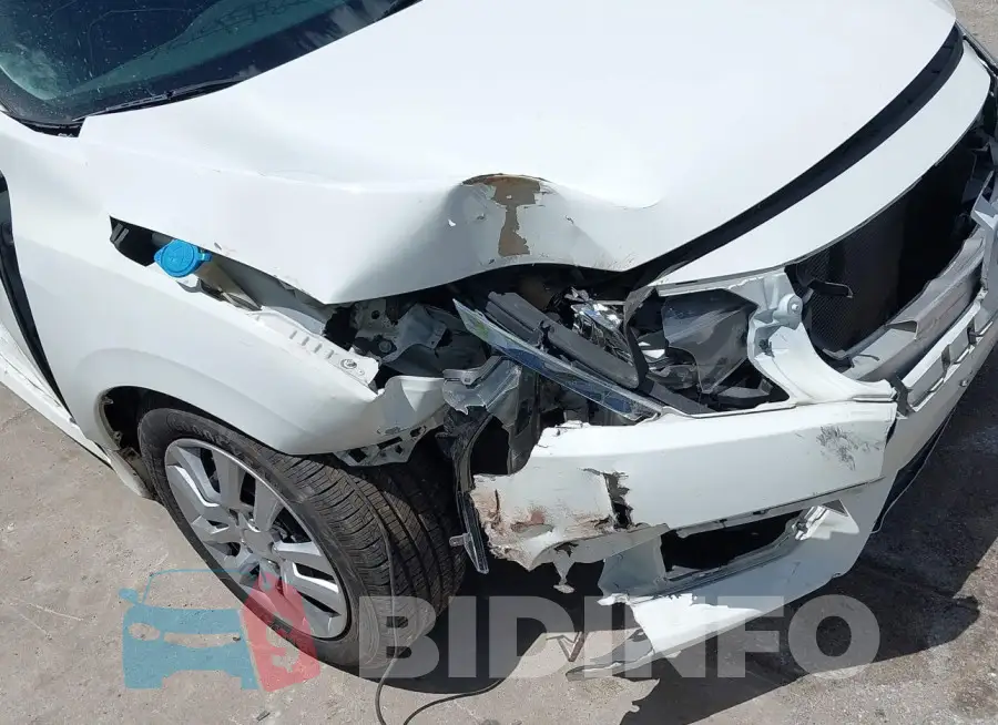 19XFC2F56GE018438 Photo# 17