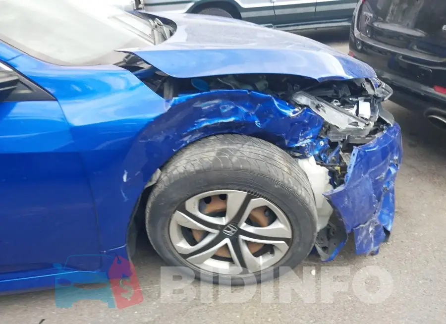 19XFC2F57JE026474 Photo# 6