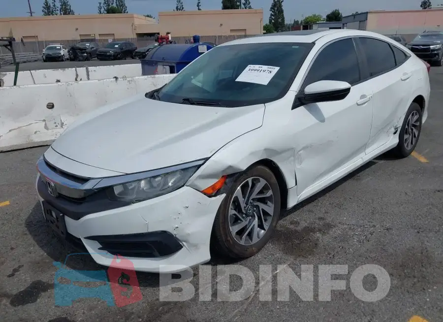 2HGFC2F74GH577526 Photo# 2