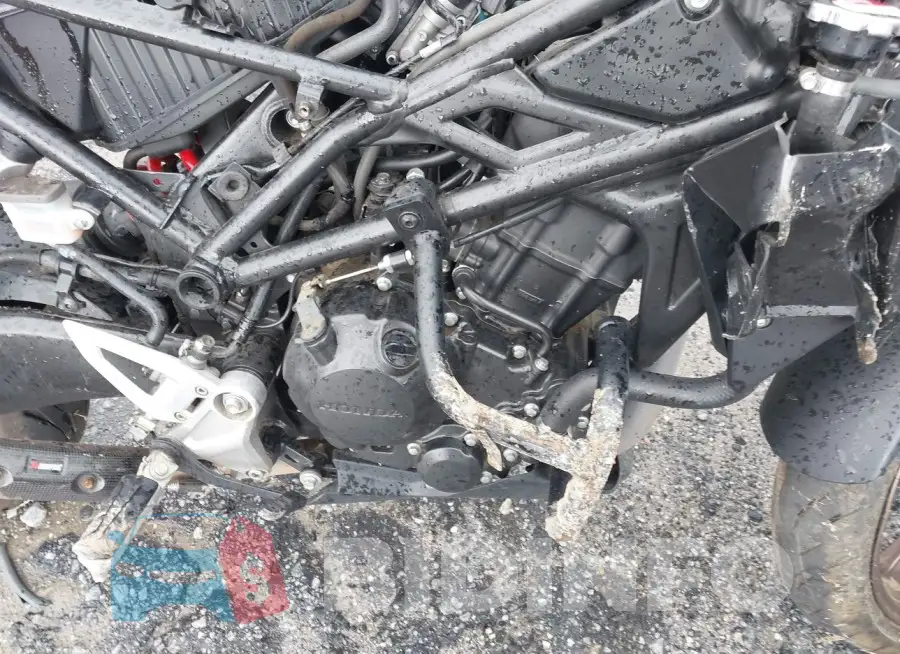 MLHNC5550L5000597 Photo# 8