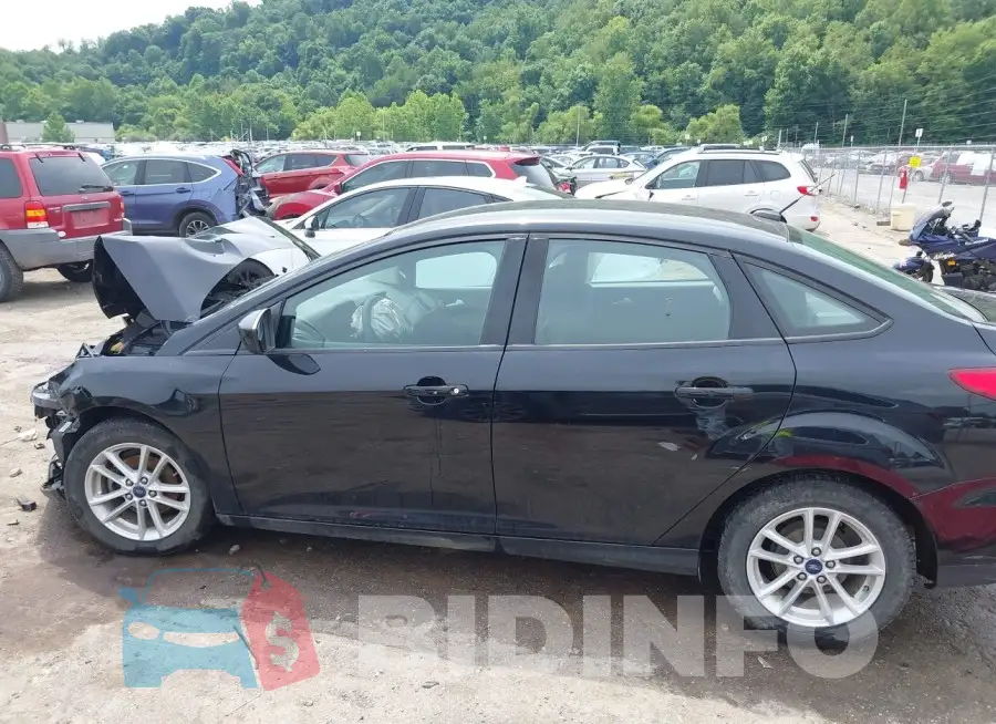 1FADP3F20JL210076 Photo# 14