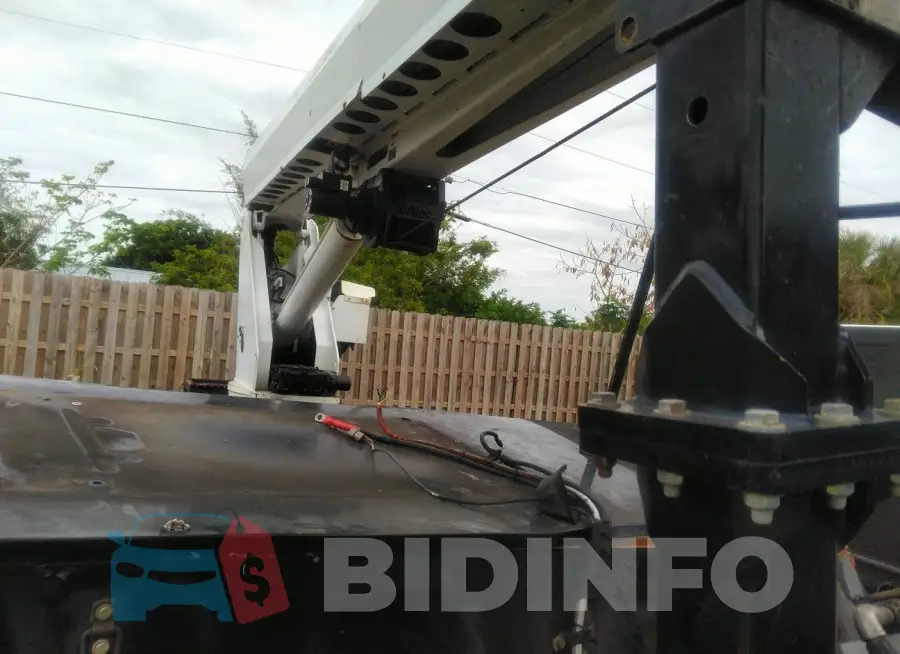 1FDXF7DC3HDB08638 Photo# 23