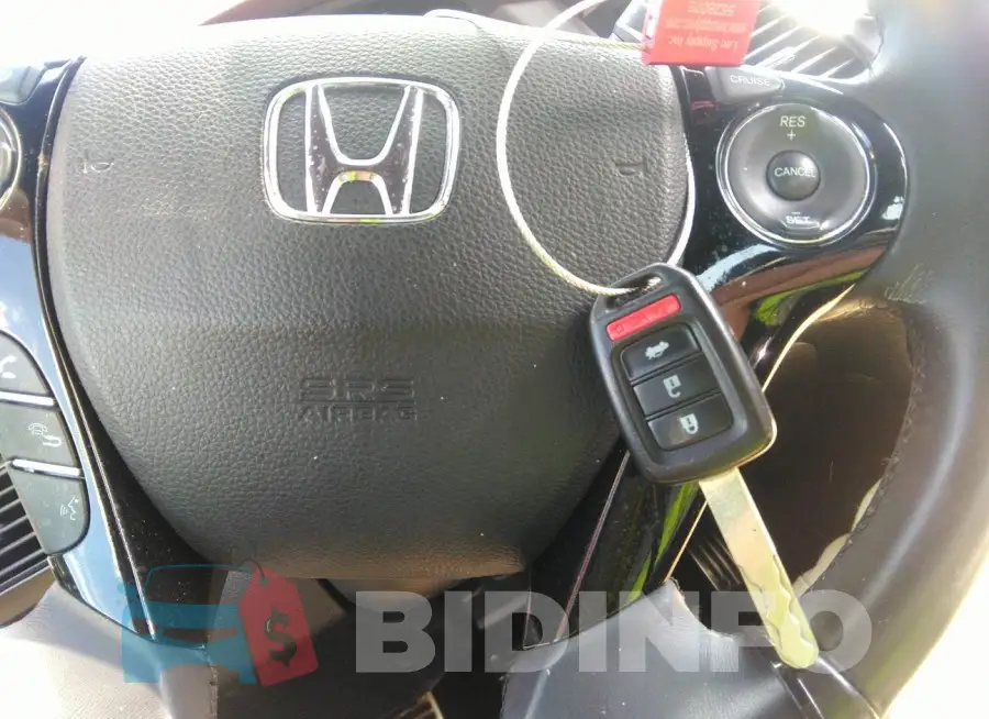 1HGCR2E56HA223752 Photo# 11