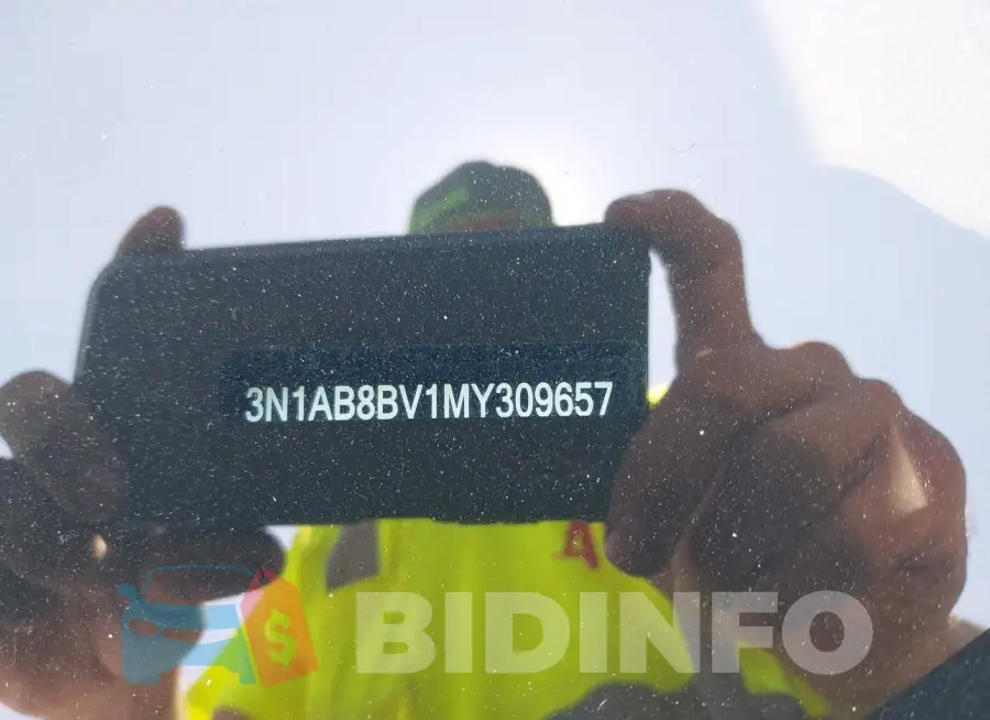 3N1AB8BV1MY309657 Photo# 9