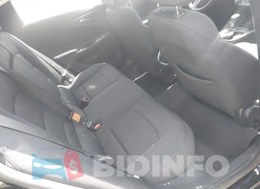 1G1ZD5ST4RF110813 Photo# 8