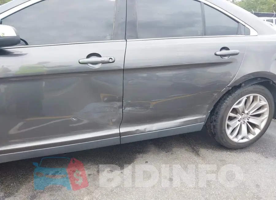 1FAHP2F83FG171421 Photo# 6