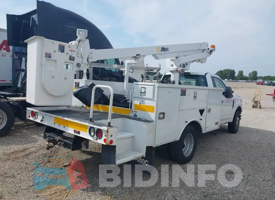 1FDRF3G63KEC42140 Photo# 4