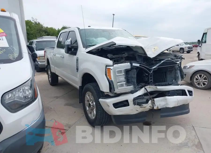 1FT7W2B61JEB71418 Photo# 1