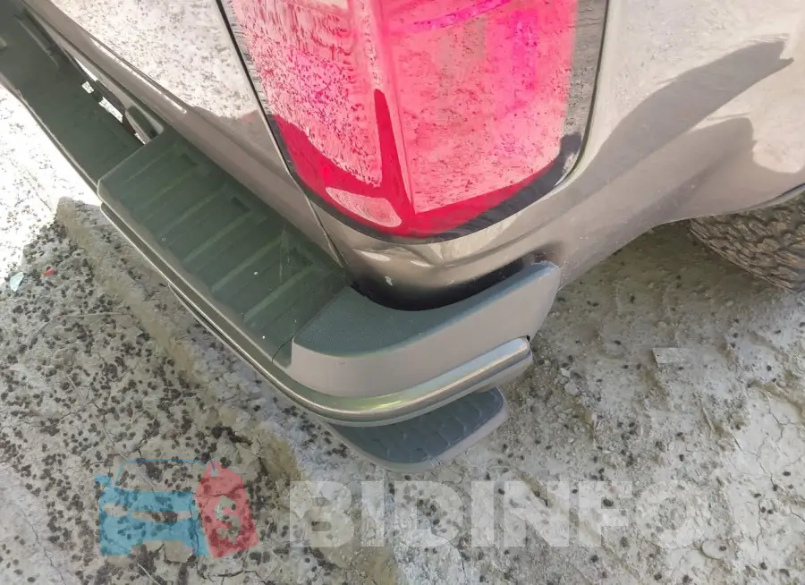 1GCGTDE37G1287714 Photo# 21