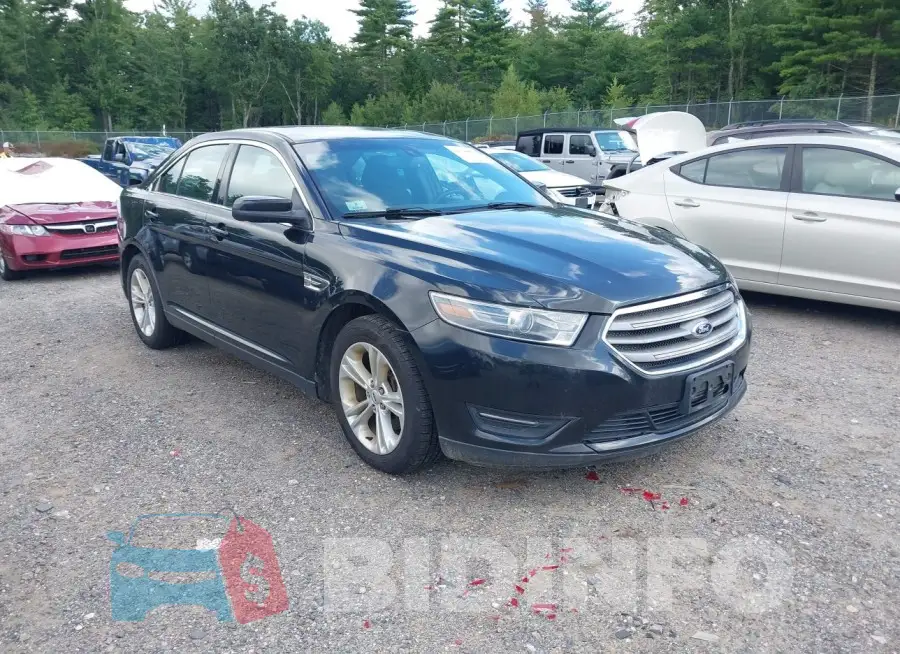 1FAHP2H82FG128864 Photo# 1