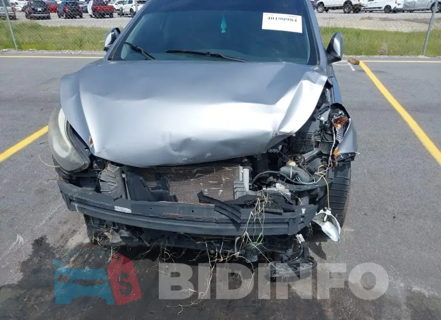 5NPDH4AE5GH732875 Photo# 6