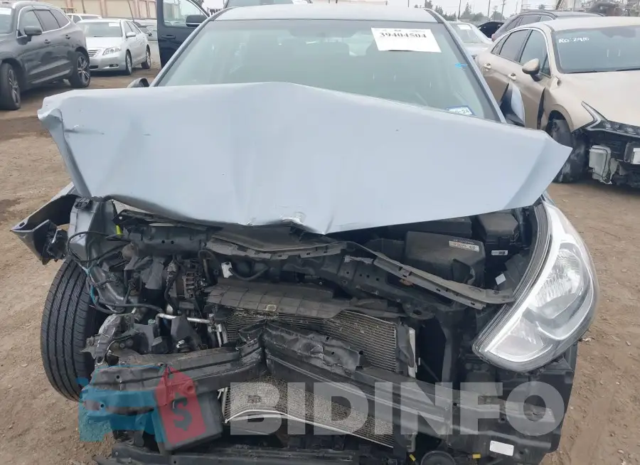 KMHCT5AE2HU354727 Photo# 6
