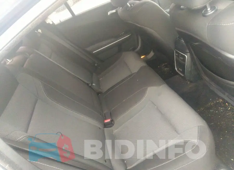 2C3CDXBG3KH755005 Photo# 8
