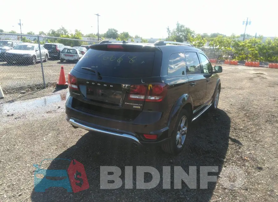 3C4PDCGG8HT643816 Photo# 4