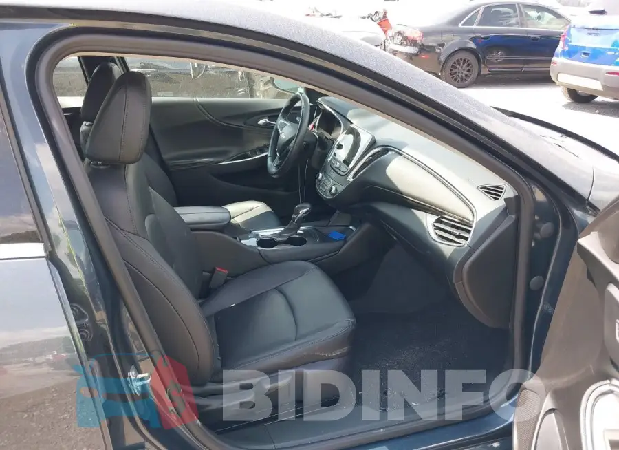 1G1ZD5ST6MF062918 Photo# 5
