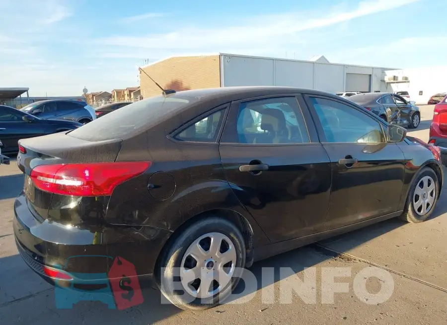 1FADP3E2XJL277947 Photo# 13