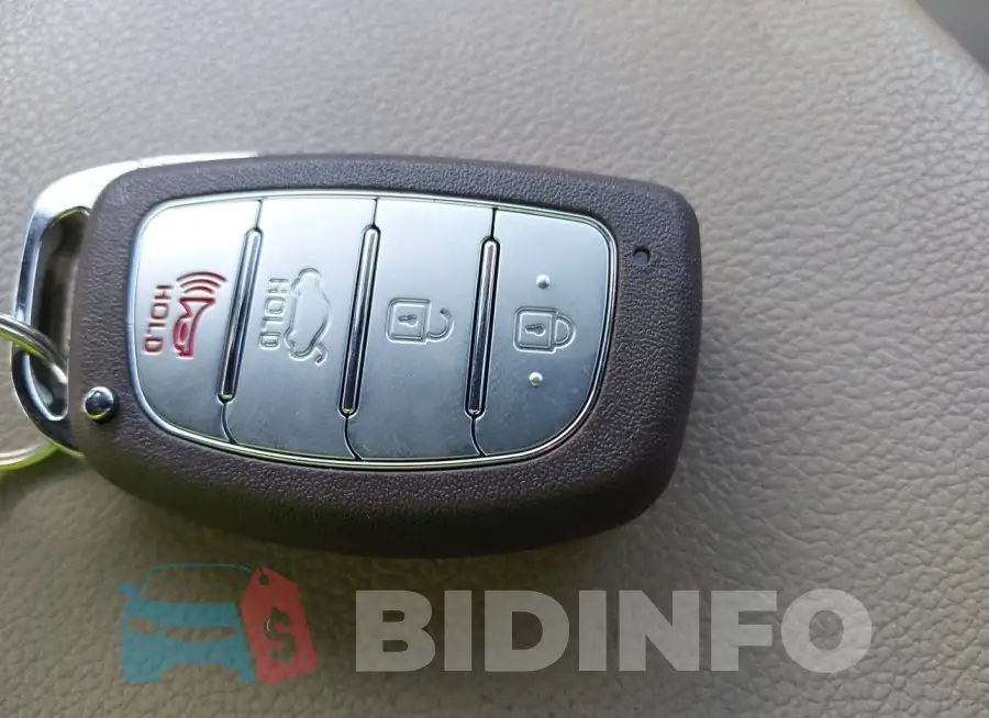 5NPD84LF3JH252587 Photo# 11