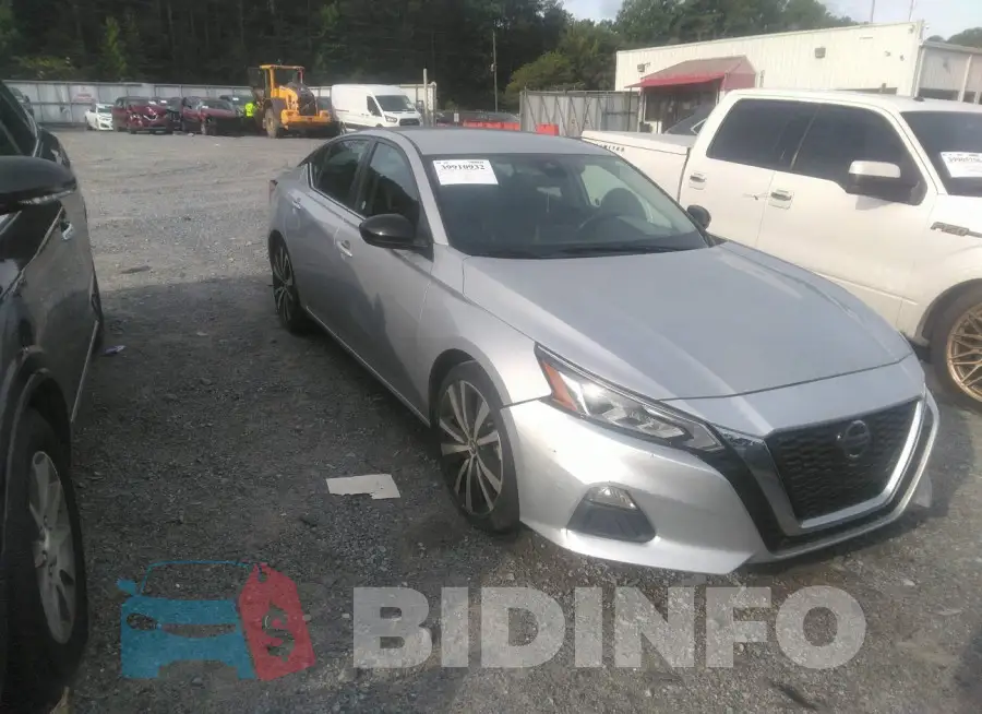 1N4BL4CV6MN366042 Photo# 1