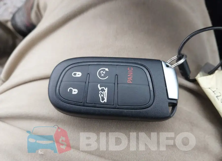 1C4PJMMB2PD114101 Photo# 11