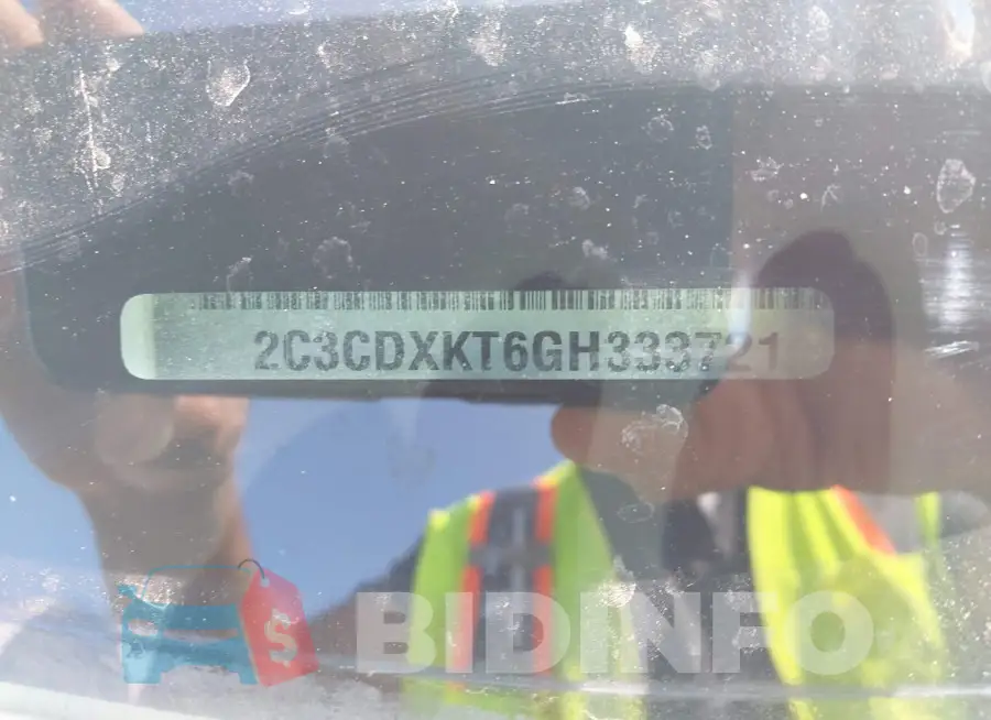 2C3CDXKT6GH333721 Photo# 9