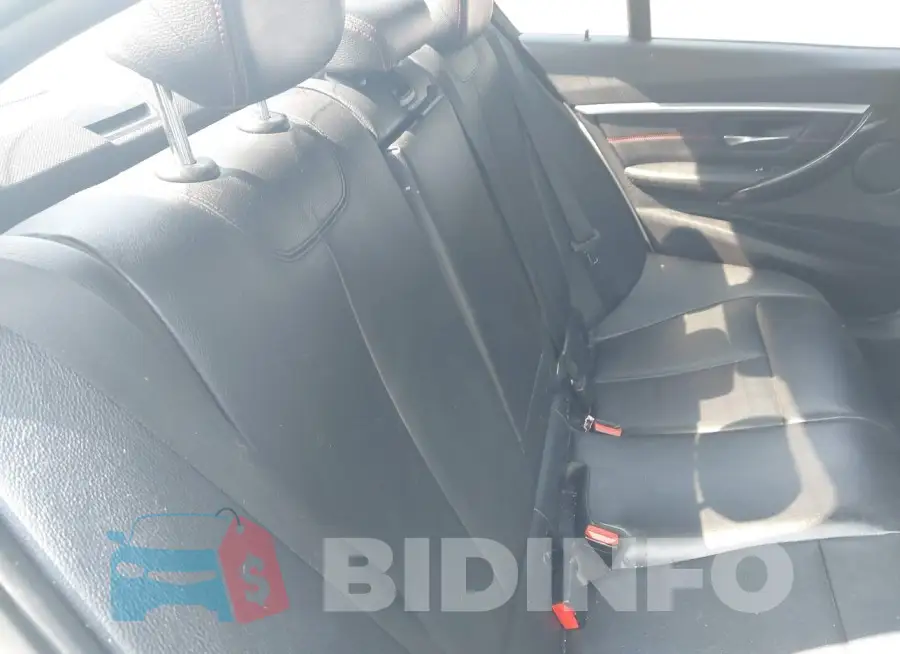 WBA8E3G58GNT80657 Photo# 8
