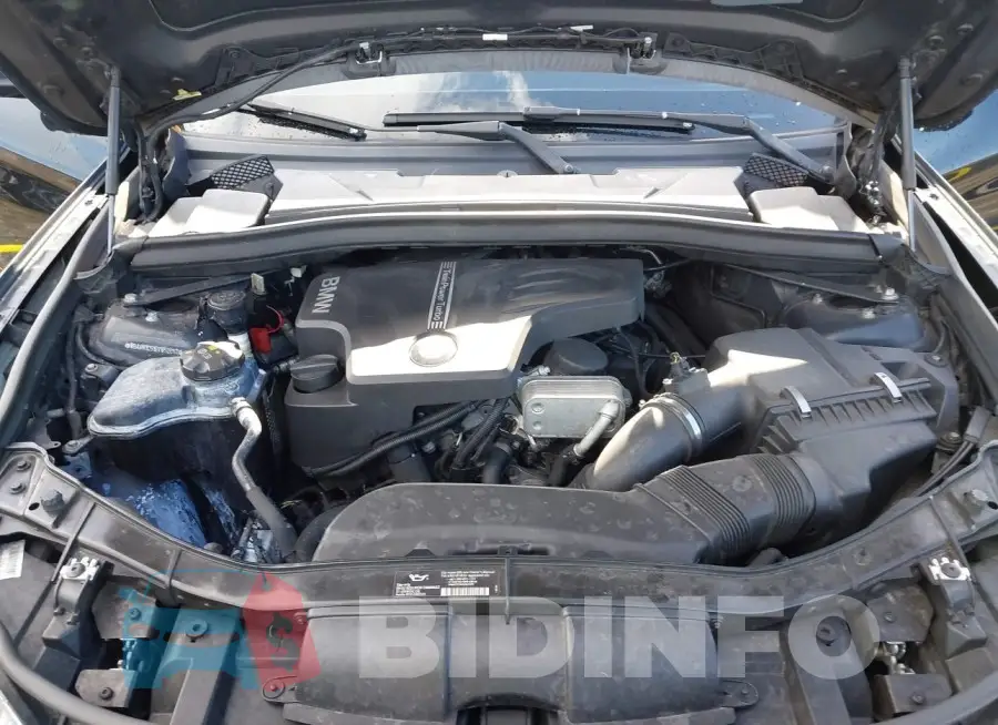 WBAVM1C51EVW52687 Photo# 10