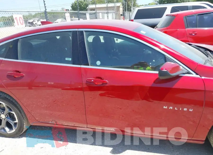 1G1ZD5ST4RF166931 Photo# 13
