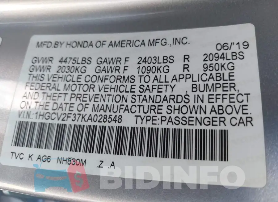 1HGCV2F37KA028548 Photo# 9