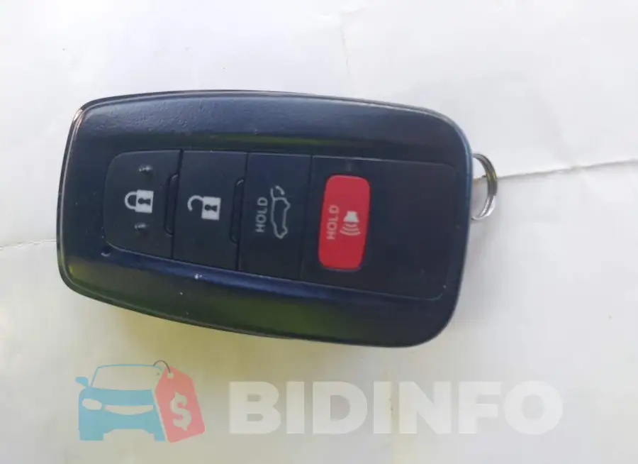 2T3RWRFV8PW174644 Photo# 11