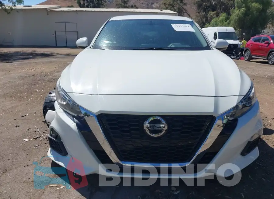 1N4BL4BV3LC194046 Photo# 13