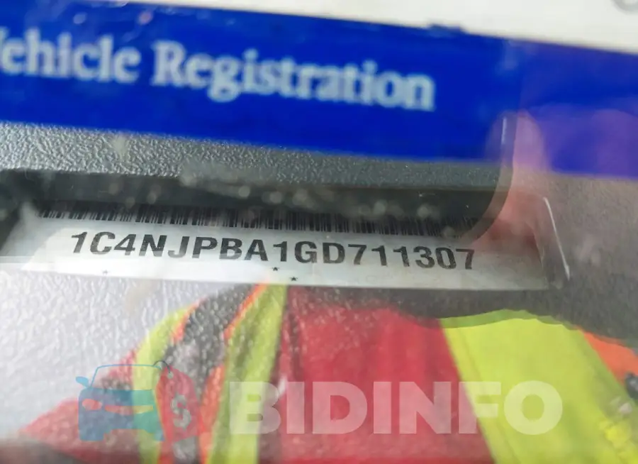 1C4NJPBA1GD711307 Photo# 9
