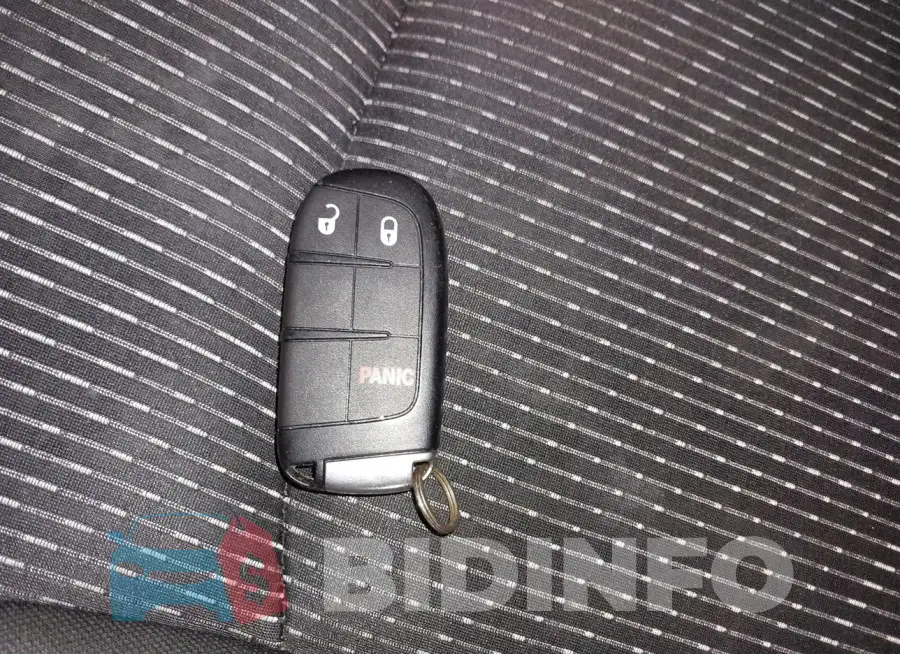 3C4PDCAB8LT275787 Photo# 11