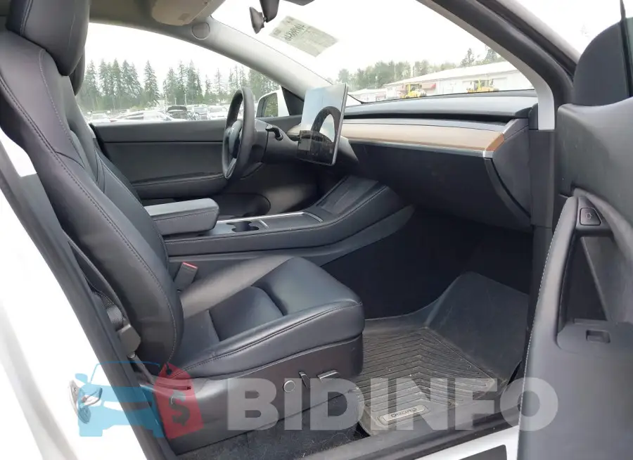 5YJYGDEE2MF159619 Photo# 5