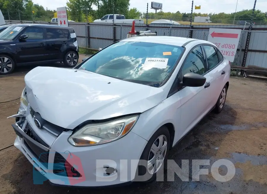 1FADP3E25EL196232 Photo# 2