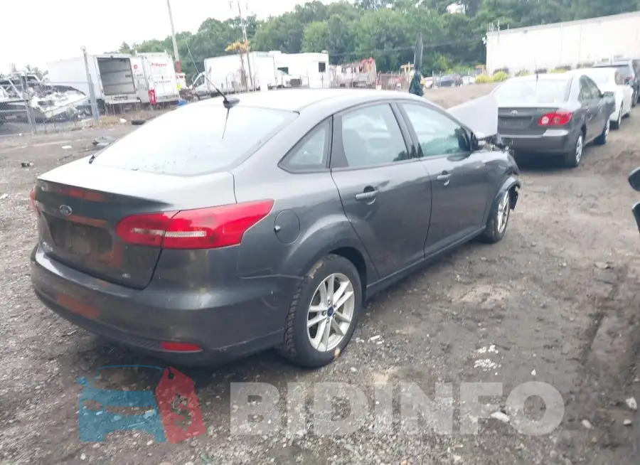 1FADP3F23FL267086 Photo# 4