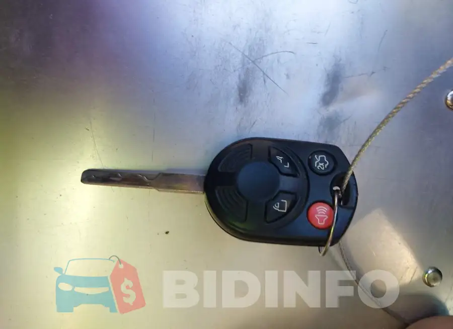 1FADP3F2XGL202043 Photo# 11