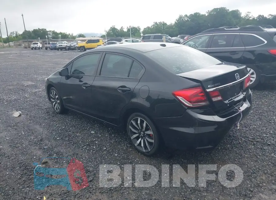 19XFB2F97FE008957 Photo# 3