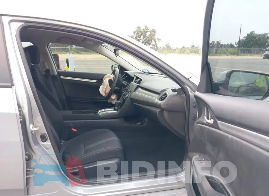 19XFC2F67LE208736 Photo# 5