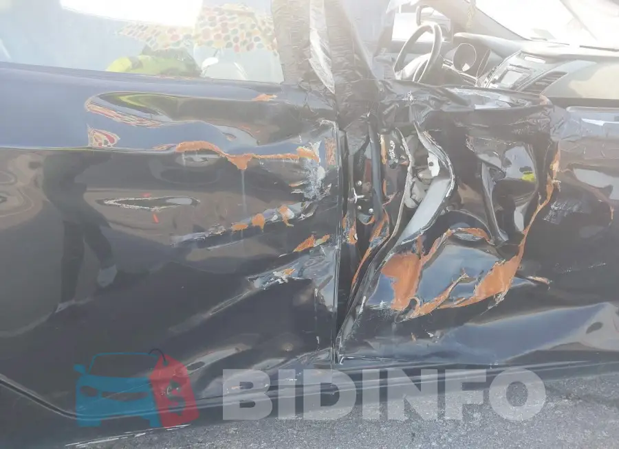 5NPDH4AE9GH671823 Photo# 6